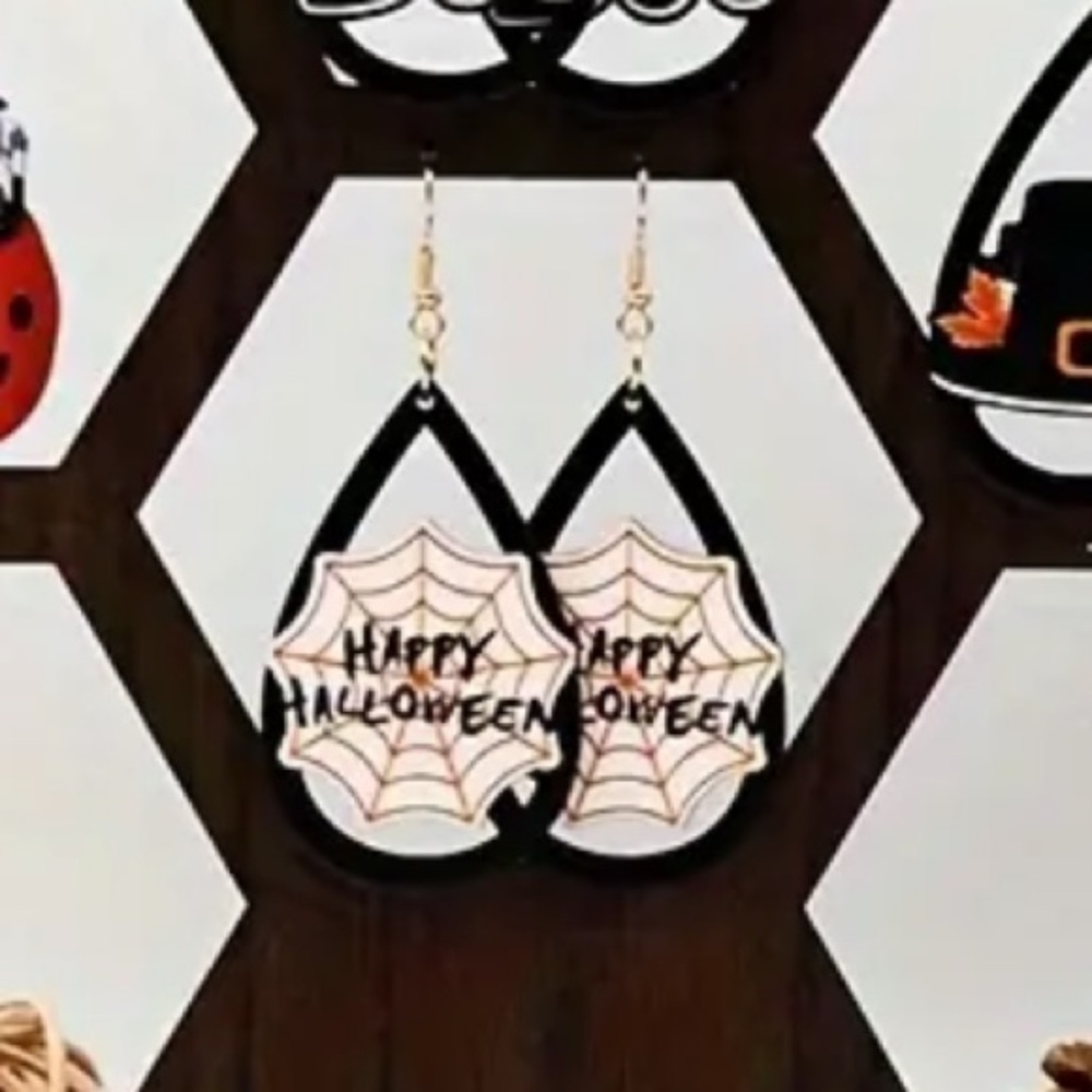 Fun Fall Earrings - Picture 8 of 10